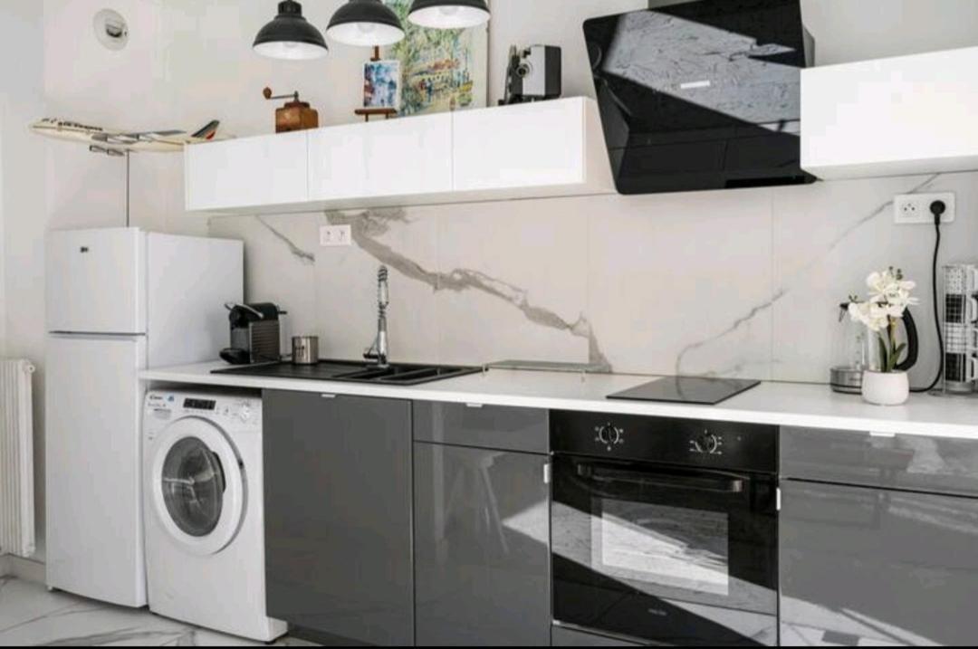 Design Loft Studio Climatise Parking Et Piscine Vallauris Luaran gambar
